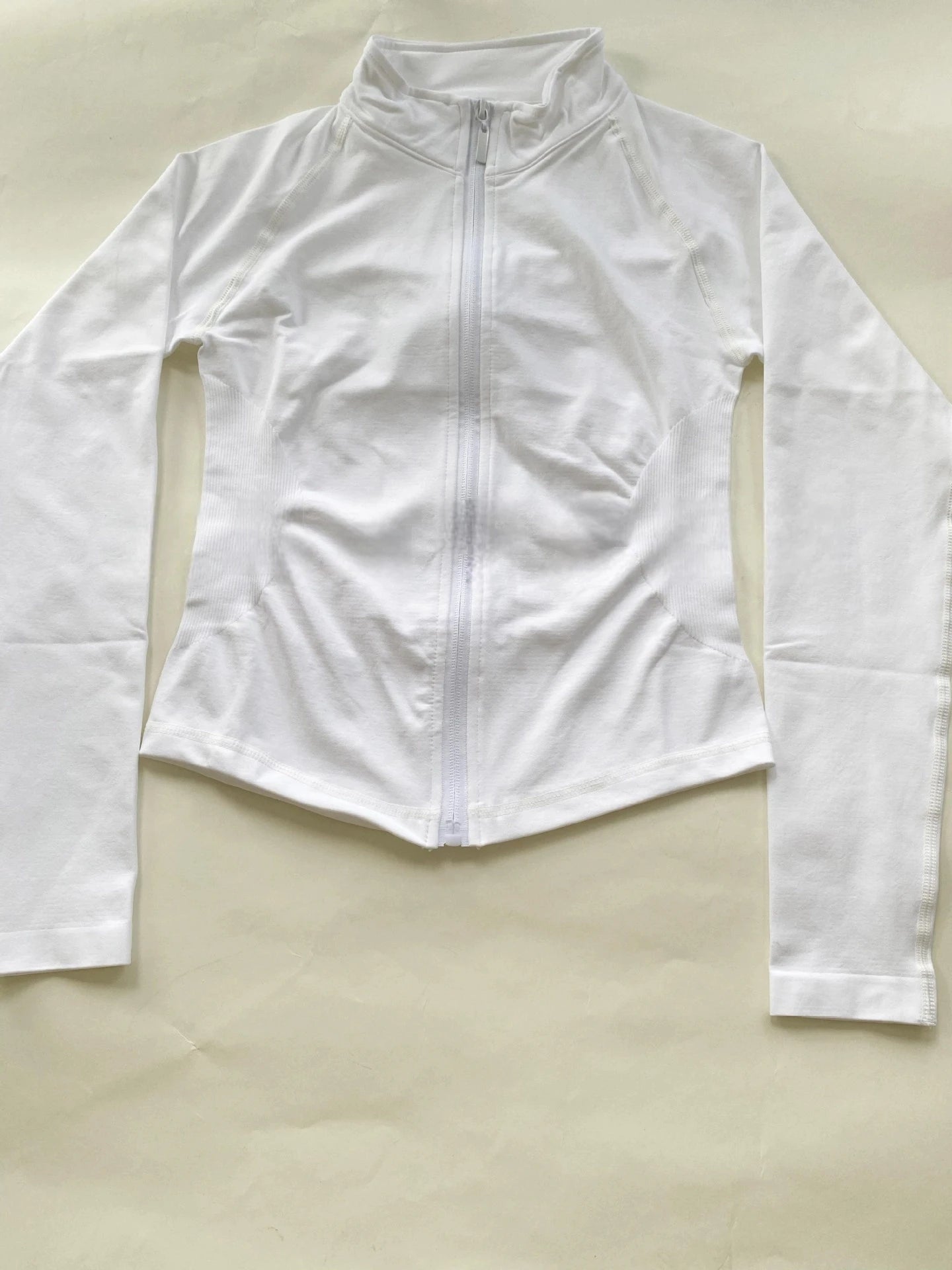 Seamless Long-Sleeve Zipper Yoga & Outdoor Sports Jacket